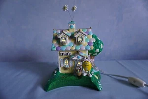 Dept 56 giallo M&M's Easter Bunny casa in ceramica con luce senza piatto - Foto 1 di 19