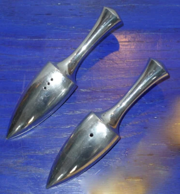 RARE Nambe 6129 Aluminum ChaCha Salt & Pepper Shakers Aaron Johnson - Image 1 of 4