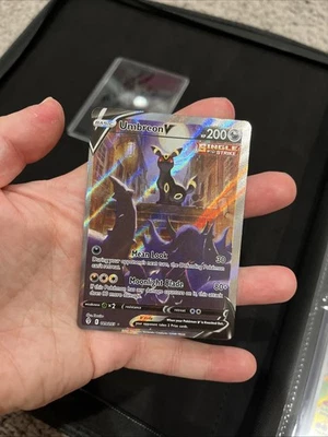 Umbreon V (Alternate Full Art) 189/203 SWSH07: Evolving Skies Holo *see photos - Image 1 of 4