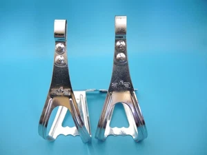 AFA TOE CLIPS CLASSIC 1980`S CHROME STEEL - MEDIUM SIZE - LIKE CHRISTOPHE - Picture 1 of 7