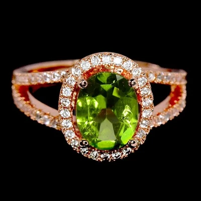 NATURAL AAA GREEN PERIDOT & WHITE CZ STERLING 925 SILVER RING SIZE 7-8 - Image 1 of 4