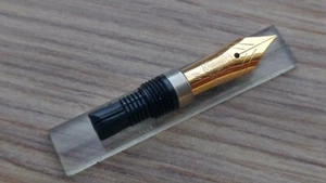 Pelikan 14C-585 Gold M Nib Section For Pelikan M400, M250, M200 VERY RARE 1980's - Picture 1 of 6