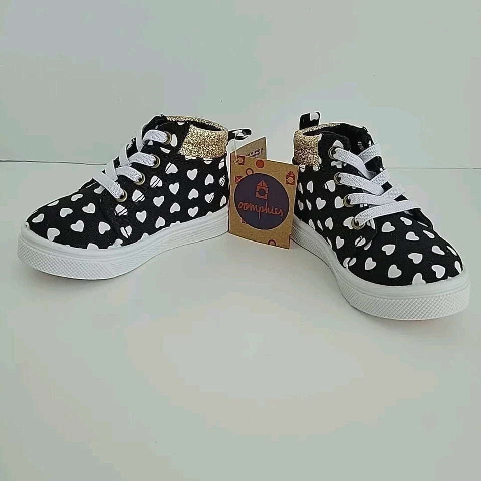 Nuevo Oomphies Sam Niñas Pequeñas Negro Blanco Corazones Dorado Brillante 5C Tenis Zapatos Foto 1 de 4