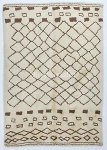 Contemporary Moroccan Azilal Style Rug made of Natural Undyed Wool
