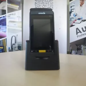 NORDIC ID Medea UHF RFID Handheld Reader, Adaptive Cross Dipole One, 2D Imager - Afbeelding 1 van 11