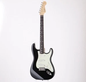 Used Fender / Traditional II 60s Stratocaster Black 2022 S/N JD22017720 Guitar - Picture 1 of 15