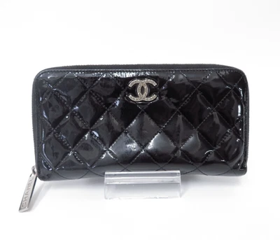 Cartera larga Chanel Matelasse charol cremallera alrededor F#45749 Foto 1 de 4