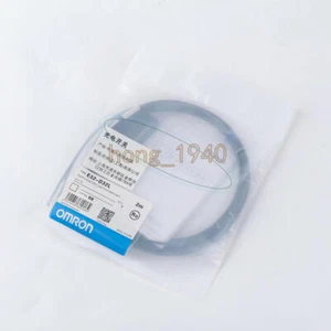 Sensor de fibra óptica OMRON E32-D32L nuevo 1 pieza - Imagen 1 de 3