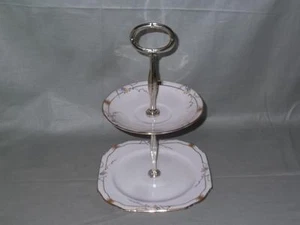 Plato de galletas vintage Paragon Bone China de 2 niveles pequeño para pasteles patt.7886 decorativo - Imagen 1 de 3