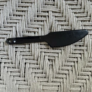 Vintage Tupperware schwarz Tortenheber 1819 Wellenschliff Kunststoff Utensil Messer - Bild 1 von 4