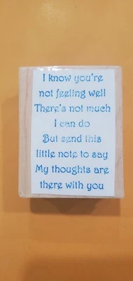 sello montado en madera cita de simpatía inspiradora Foto 1 de 2