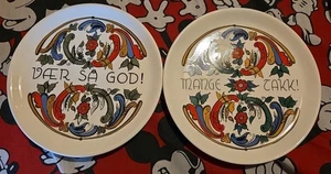 Set 2 Bergquist Import Teller Norwegian Mange Takk! & Var Sa God! Neu mit Etikett - Bild 1 von 5