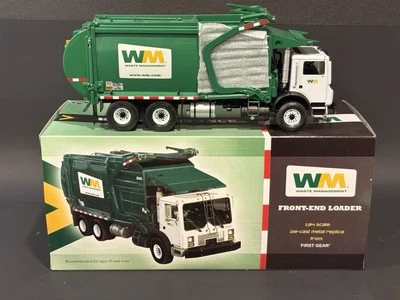 2002 First Gear WM Front End Loaded 1:34 Scale  - Image 1 of 3