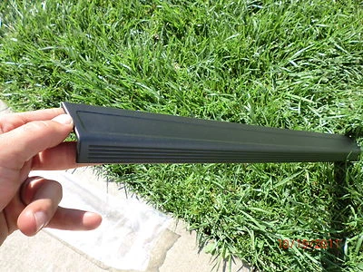 Alfombra de puerta BMW E38 1995-2001 TIRA DE UMBRAL DE PLÁSTICO 750iL 740iL 740i 730d 735iL OEM Foto 1 de 3