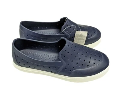 Zapatos de agua Gap para niños talla 3/4 estilo unisex azul marino perforados nuevos con etiquetas Foto 1 de 4