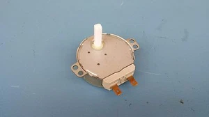 Sankyo Synchronous Motor M2CK34AR19 120VAC, 34.9RPM, slf5 - Picture 1 of 2