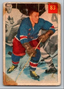 1954-55 PARKHURST HOCKEY IKE HILDEBRAND CHICAGO BLACKHAWKS #83 - Bild 1 von 2