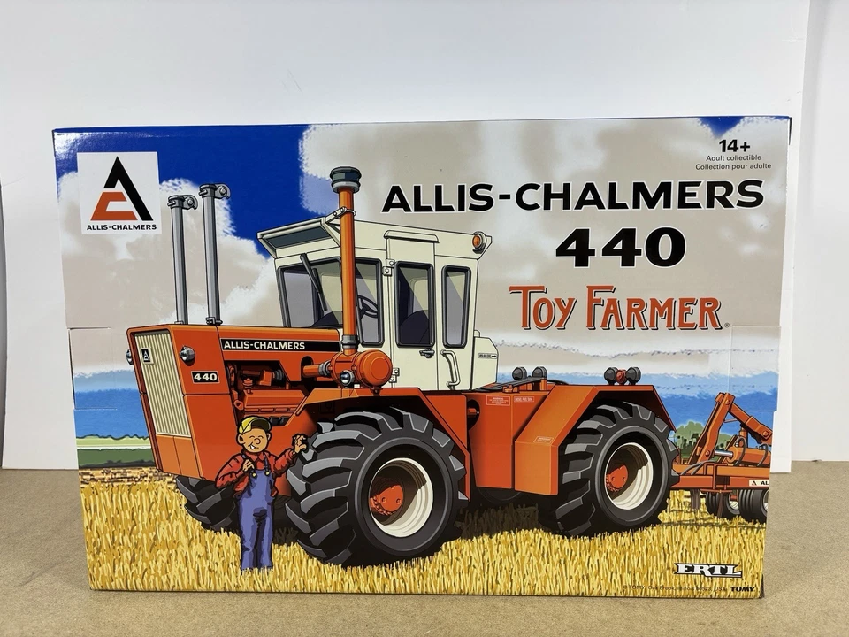1/16 Allis Chalmers 440 4Wd Tractor, Toy Farmer 40th Anniversary Edition, NIB - Image 1 of 4