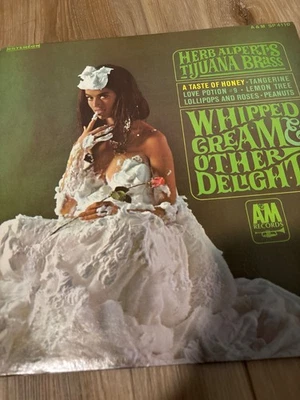 HERB ALPERT'S TIJUANA BRASS WHIPPED CREAM & OTHER DELIGHTS Foto 1 de 3