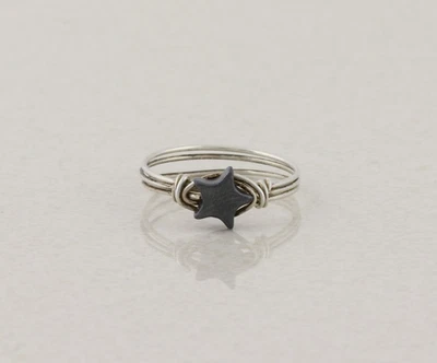 Sterling Silver Hematite Star Ring Size 6 - Image 1 of 4