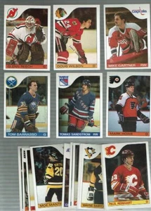 1985-86 .  Topps.    21 card lot.   Sandstorm  Rookie - Picture 1 of 2