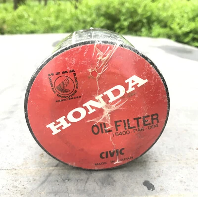 NEW Honda Civic 15400-PA6-004 Oil Filter  Factory Sealed **FREE SHIPPING** - Image 1 of 4