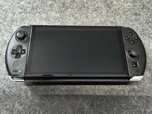 GPD WIN 4 Handheld Gaming PC (8840u) - Top Zustand, kaum genutzt, mit Garantie - Bild 1 von 4