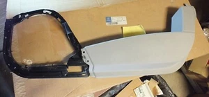 New Mercedes E Class W211 O/S R/H front door pocket Palm grey A2117200858 B56 - Picture 1 of 7