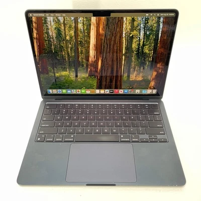 2022 Apple MacBook Air 13.6" M2 8C GPU 3.5GHz 8GB RAM 256GB SSD A2681 - Image 1 of 4