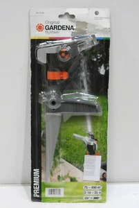 Gardena 8136 5,200 Sq Foot Pulsating Vertical Lawn and Garden Sp - Picture 1 of 3
