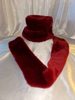 Juego de sombrero y bufanda vintage de piel sintética roja Nordstrom  Foto 1 de 4