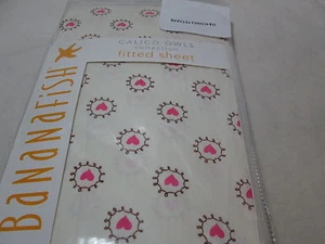 New Bananafish CALICO OWLS Collection Crib Fitted Sheet ~ Pink Hearts NIP - Picture 1 of 4