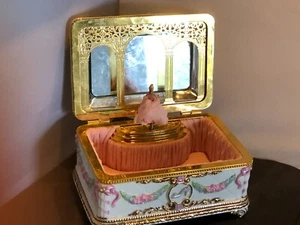 House of Faberge Once upon a Dream musical jewelry Box - Picture 1 of 16