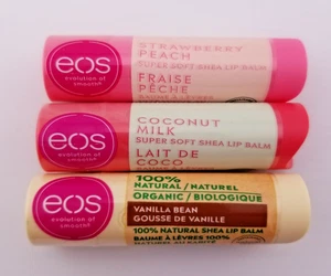 EOS Lippenbalsam Stick 3er-Set – feuchtigkeitsspendende & langanhaltende Feuchtigkeit - Bild 1 von 2