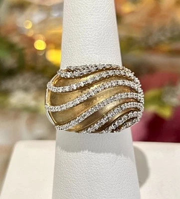 Anillo de cóctel con cúpula de diamantes naturales JWBR tono dorado de plata esterlina para dama talla 7 Foto 1 de 4