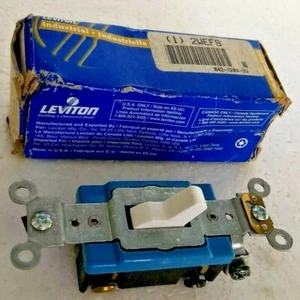 4 Weg - Kippschalter Leviton 1204-2W - Weiß/Blanco 15A-120/277V AC/Ca -2WEF9 - Bild 1 von 3