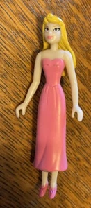 Disney Princess Gowns & Crowns Game Replacement Piece Rapunzel Princess Only - Picture 1 of 2
