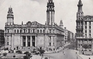 CPA . CARTE POSTALE ANCIENNE. BARCELONE . CASA CORREOS . Timbrée  année : 1949 - Picture 1 of 1