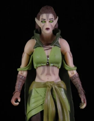 Figura Funko Magic The Gathering Legacy Collection Nissa Revane 6 pulgadas MIP NUEVO Foto 1 de 4