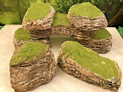 Wargaming Terrain JUEGO DE 7 MINI ROCAS MODULARES PINTADAS D&D Pathfinder Warhammer Foto 1 de 4