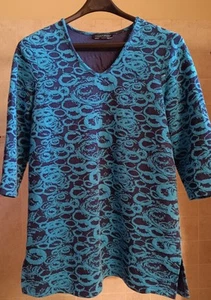 Túnica Ulla Popken Top Azul Negro Estampado Tela Arrugada Mangas 3/4" - Imagen 1 de 6