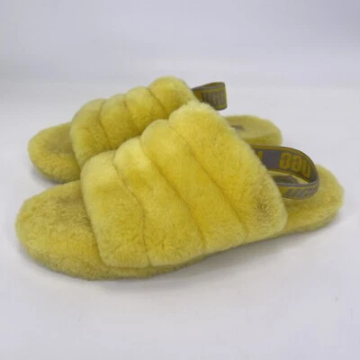 Zapatilla deslizante UGG Fluff Yeah amarilla para niñas/niños - 1098494K juvenil talla 5 Foto 1 de 4