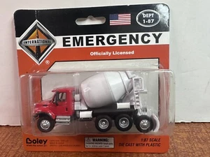 HO Scale 4506-17 Boley International Cement Truck - Picture 1 of 4