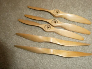 Lot of 5 Vintage RC Airplane Testors Wood Propellers 8-12 - Picture 1 of 1