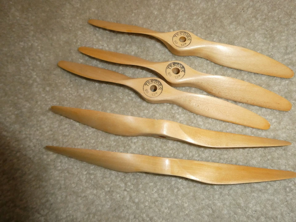 Lot of 5 Vintage RC Airplane Testors Wood Propellers 8-12 - Image 1 of 1