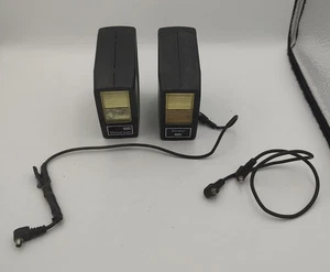 Vivitar 102 & 202 Electronic Flash - Vivitar 2800 Auto Thyristor Box - Picture 1 of 13