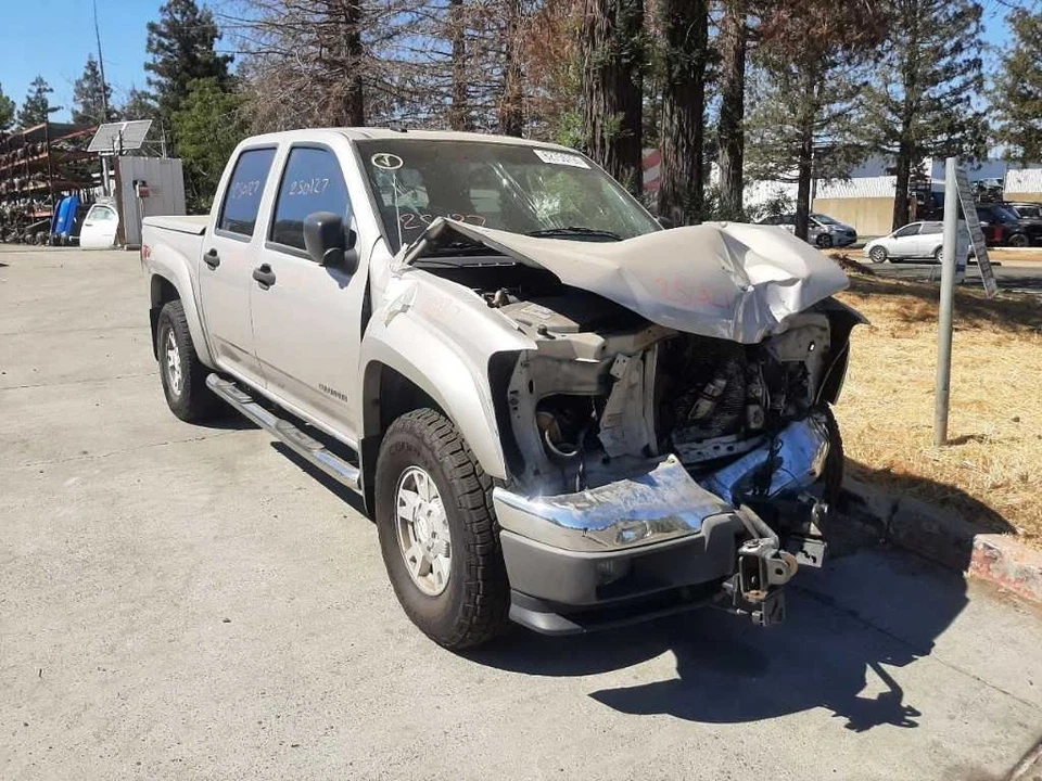 04-06 GMC CANYON Rear Axle 2WD Off Road Chassis Package OPT Z71 GU6 3.73 Ratio  - Image 1 of 4