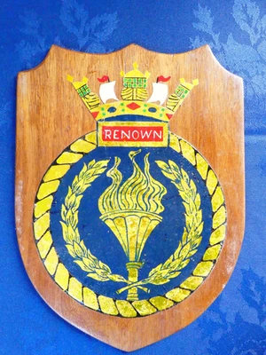 VINTAGE HMS RENOWN SHIP CREST PLAQUE HAND MADE AND PAINTED - REDUCING COLLECTION - Image 1 of 2