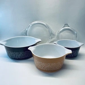 PYREX Woodland Set di 3 piatti casseruola con 2 coperchi - Foto 1 di 24