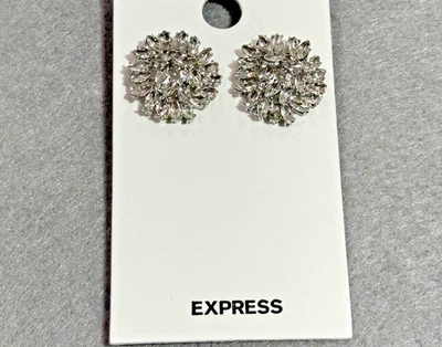 Aretes Express con racimo de diamantes de imitación para mujer tono plata cristal brillante nuevos con etiquetas Foto 1 de 4